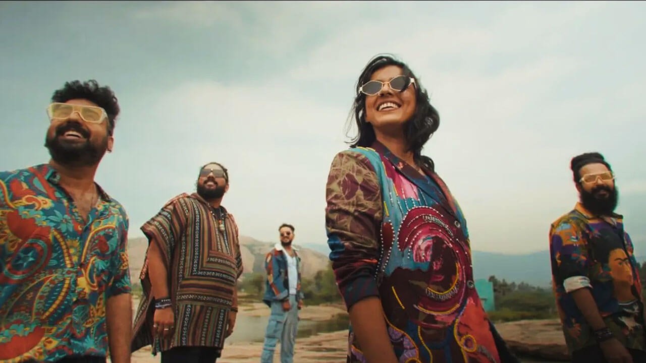 Project Malabaricus in the music video 'Elelam kili'